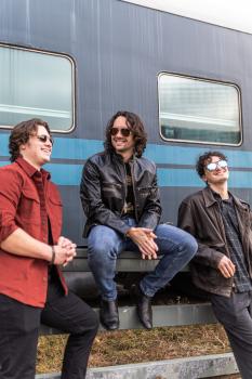 DAVID YOUNG & THE INTERSTATE KINGS -- Free Entertainment in Splash Lounge 8pm-1am